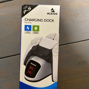 PlayStation 5 charging dock by nexigo(555/1)